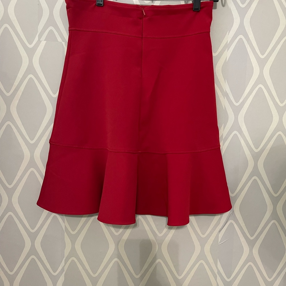 Red skirt